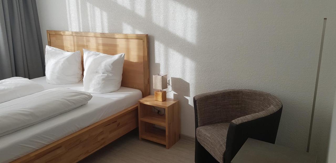 Hb 32 Metzingen Hotel Metzingen  Buitenkant foto